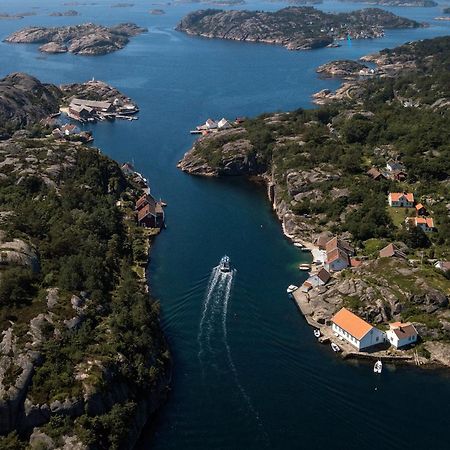 Lunvig - A Cosy Cottage In Idyllic Small Island Near Kristiansand, Sogne Buitenkant foto
