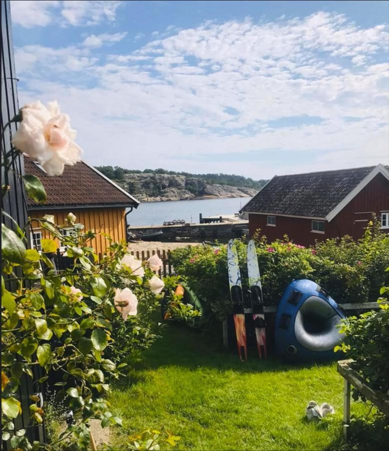 Lunvig - A Cosy Cottage In Idyllic Small Island Near Kristiansand, Sogne Buitenkant foto